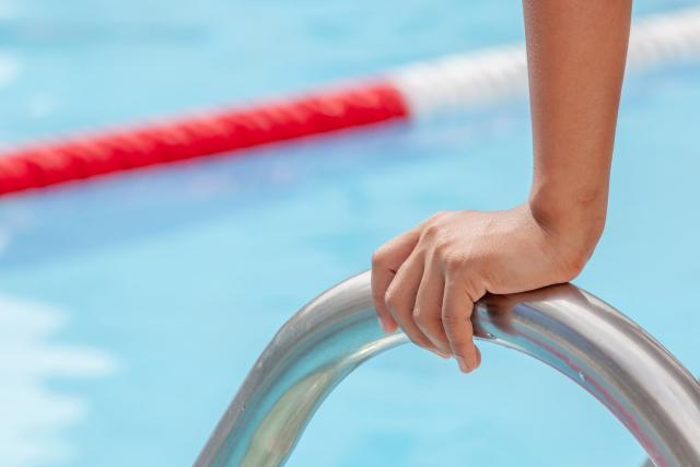 Design: Motiv 3: Schwimmbecken